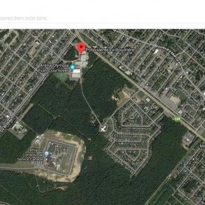 2polyvalente la poudriere b