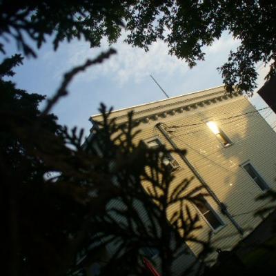 I derriere coin dorion b