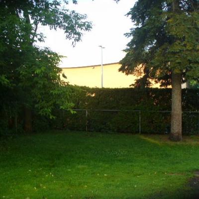 J cour arriere voisine 185 dorion b