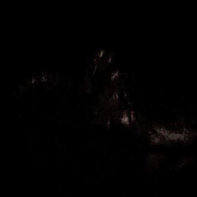 Main devoree dans le mur b