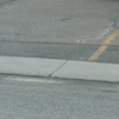 Trottoir centre rue cockburn